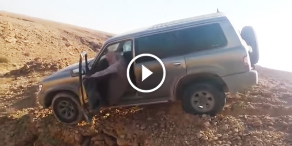 DANGEROUS SITUATION DRIVING ON THE EDGE