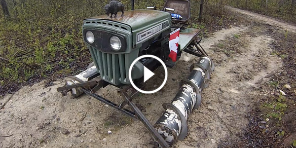 Screw Drive Vehicle Extreme Off Road