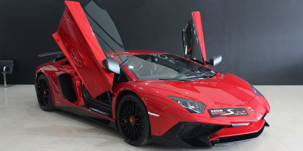 The First Lamborghini Aventador SV Is Up For SALE in Dubai 124