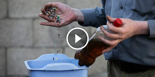 MAKING OIL OUT OF PLASTIC 44