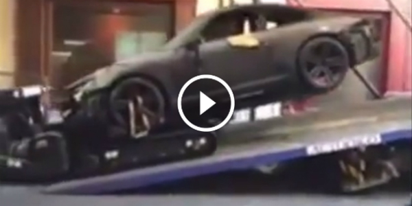 PERFECT MINI CRANE Loading A PORSCHE Into A Truck 32135