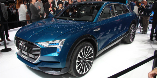 Audi IAA Frankfurt Motor Show 2015 Debut SQ5 TDI Plus S8 Plus e-tronQuatro Concept 167
