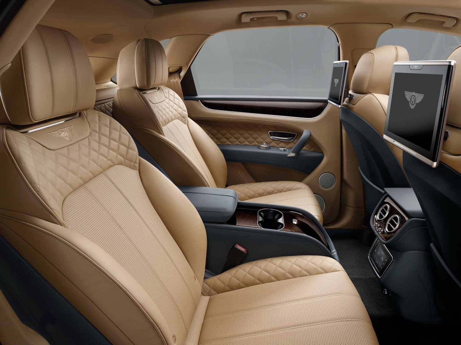 BENTLEY BENTAYGA The FASTEST, MOST POWERFUL & MOST LUXURIOUS SUV In The World 15