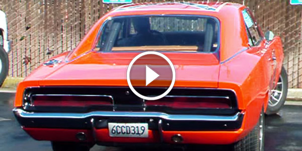 DODGE CHARGER GENERAL LEE with Flowmaster 40