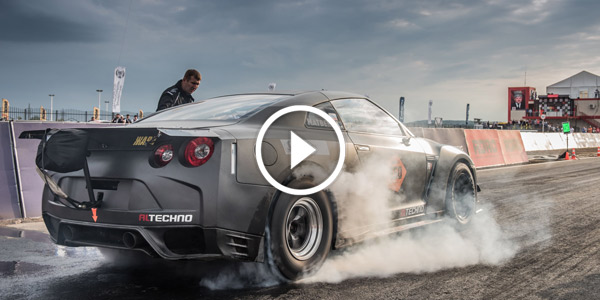 Nissan russian GTR R35 8.124 sec 291 kph