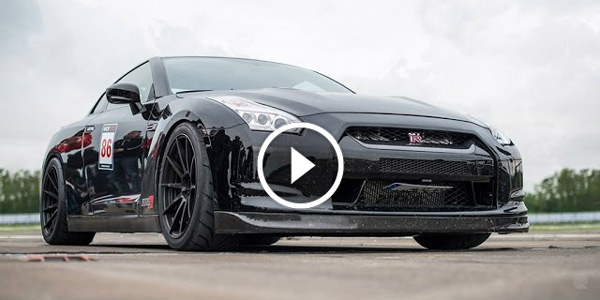 Materialmord NISSAN GTR ALPHA Test 70 330kmh