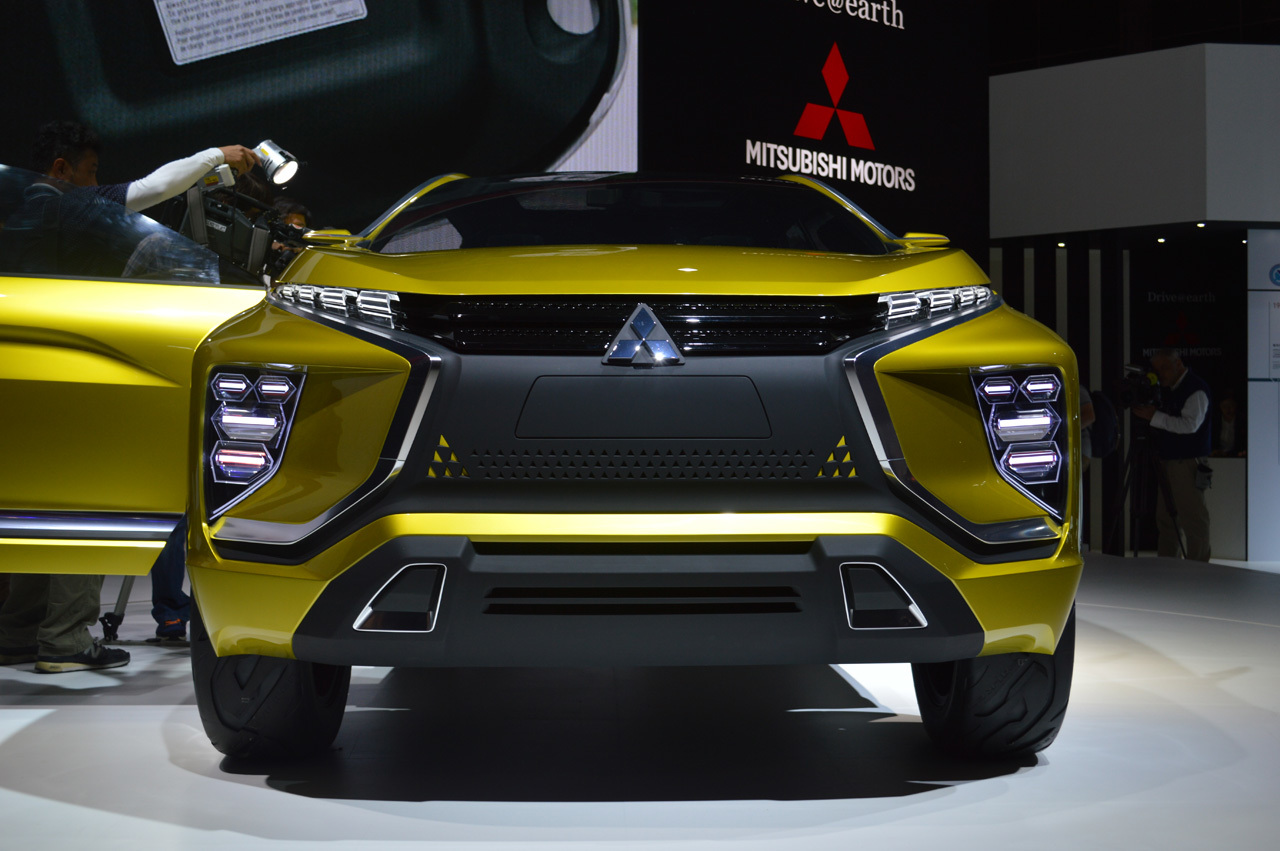 Mitsubishi eX Electric Vehicle Concept 7