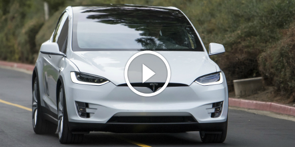 TESLA MODEL X The FIRST DRIVE 14
