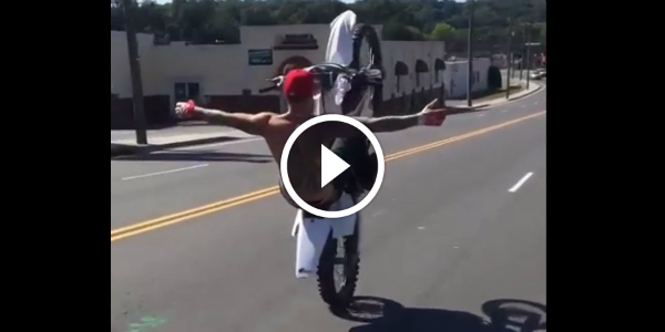 Rear MOTORBIKE WHEELIE Without Holding The Handle Bars This Motocross RIDER STUNTS 25