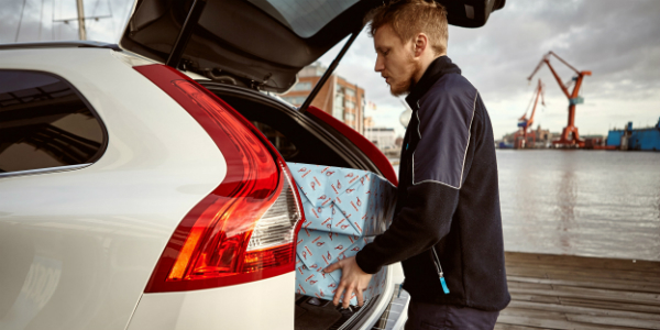 Volvo Delivery Service In Car