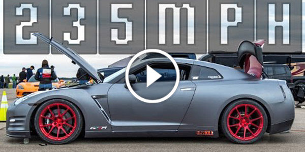 New NISSAN GTR WORLD RECORD 235.6mph