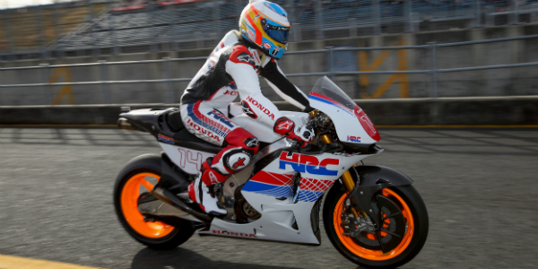 F1 Driver Fernando Alonso Rode Honda RC213V cover