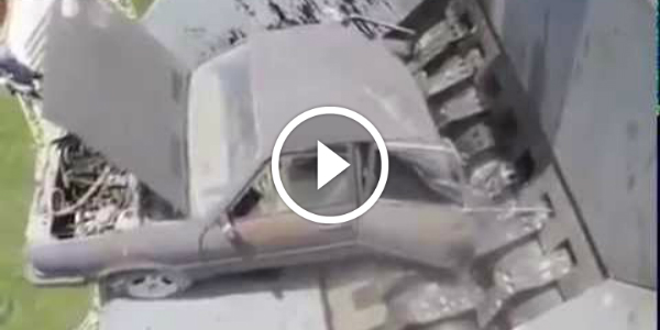 SHREDDER Machine Can RECYCLE A Whole CAR Without A Problem 14 GIANT Grinding Machine