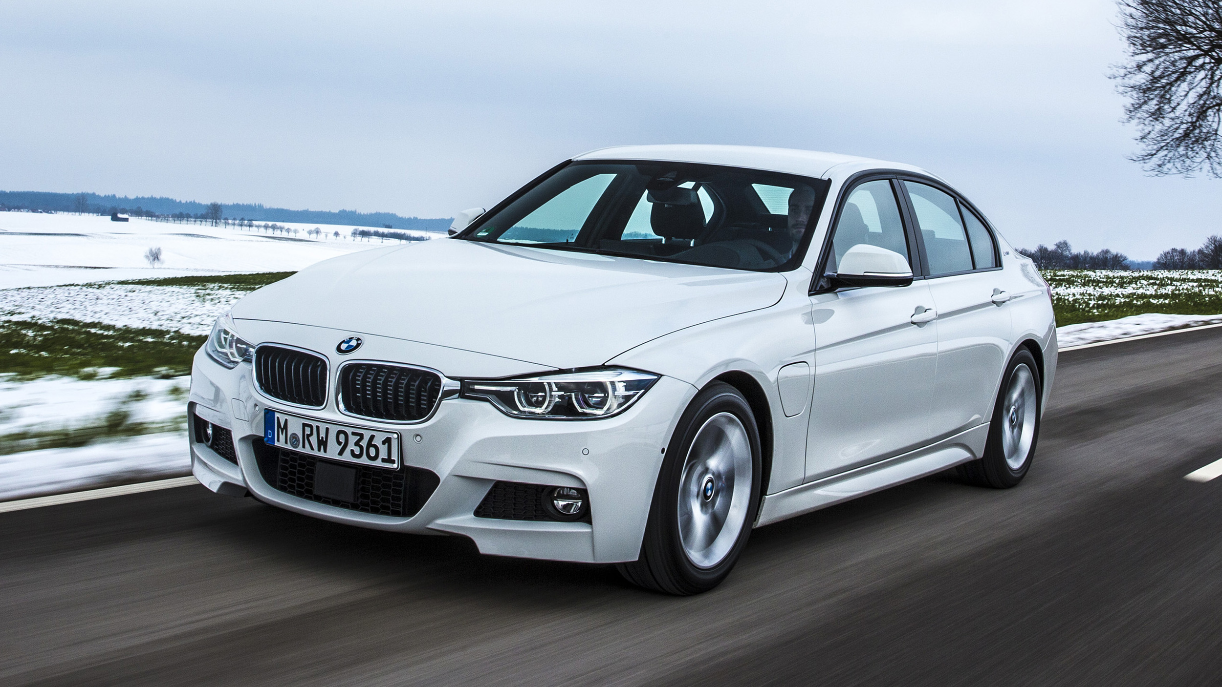 2016-bmw-330e-is-here-for-you-to-check-out-the-hybrid-first-drive