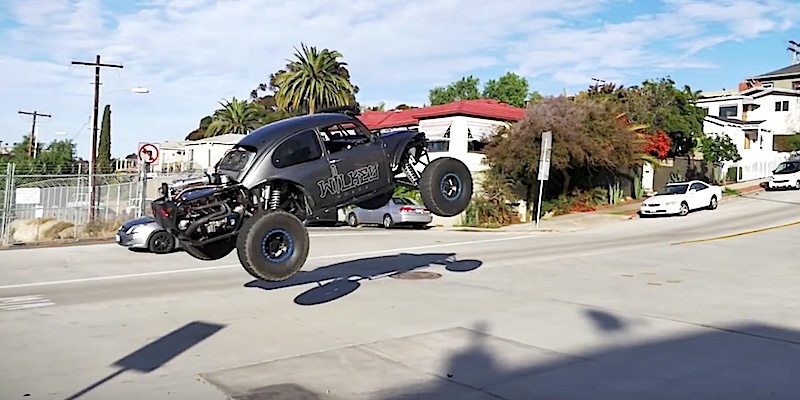 Lifted VW Beetle With Amazing Suspension 3