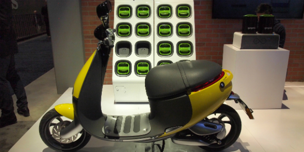Gogoro Smartscooter Plus Uses The Same Panasonic 18650 Cylindrical Cells As Tesla Model S cover