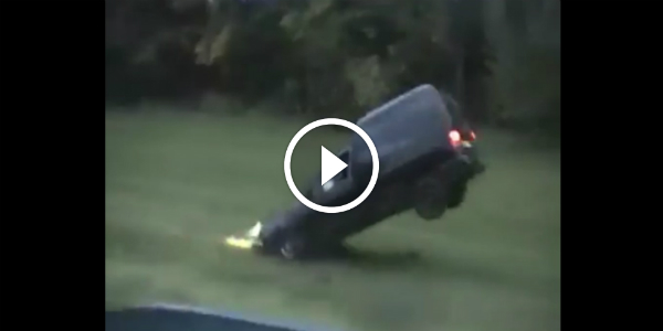 PickUp Truck Driver jump