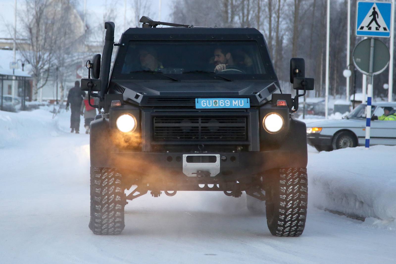 mercedes g class spy shots cover