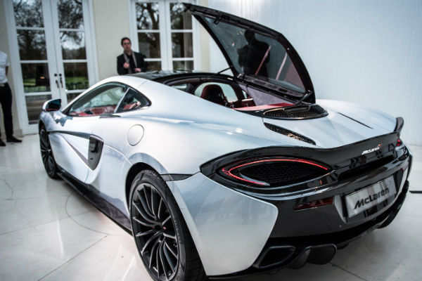 McLaren 570GT luxury car official 1