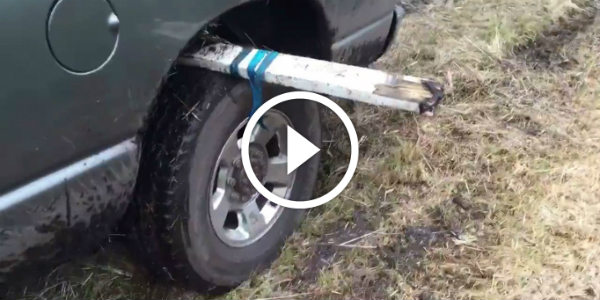 Off Road Mudding stuck easy