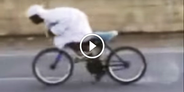 Arab Drifting with a bike