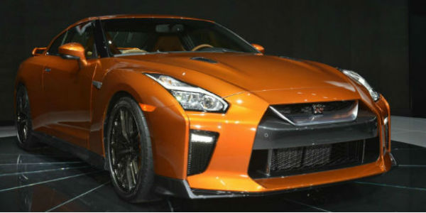 2017 Nissan GTR Facelift cover