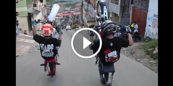 Downhill Bike Wheelie 2 play