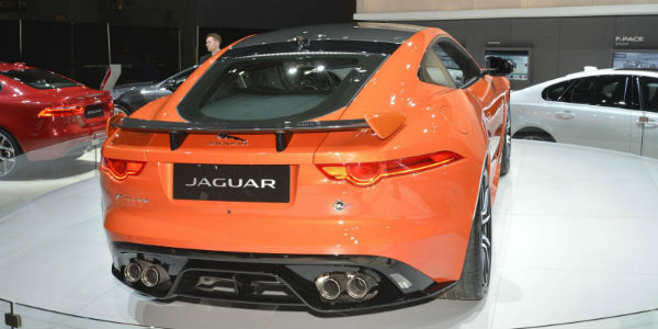 Jaguar F Type SVR 6