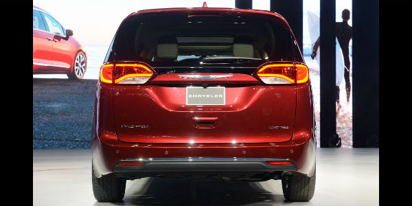 New Chrysler Pacifica 8