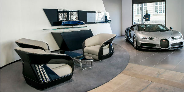 Silver Bugatti Chiron Is Exposed In Munich Bugatti Boutique 3