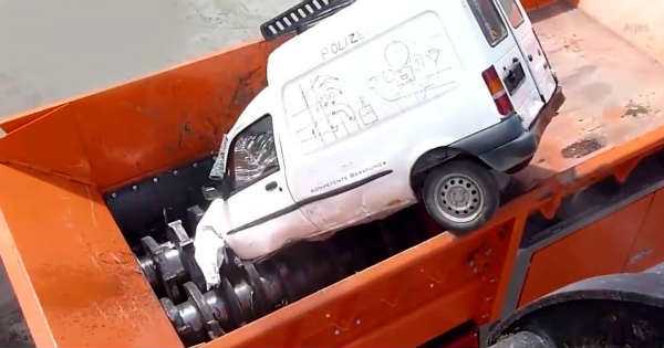 This Massive SHREDDER Swallow CARS 1