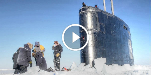 nuclear us submarine break ice 1 TN