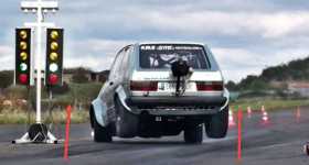 vw golf mk1 jumping 4