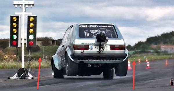 vw golf mk1 jumping 4