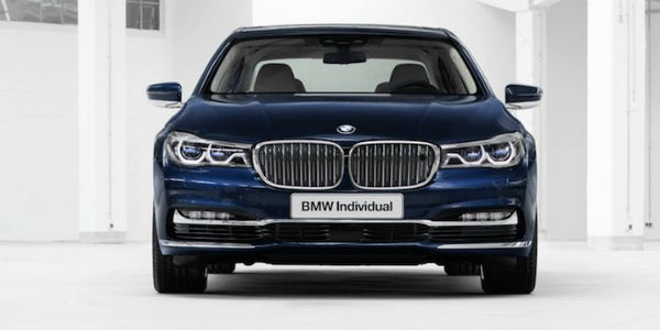 2017 BMW 7 4