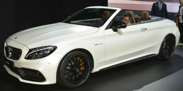 Mercedes Benz 2020 cover