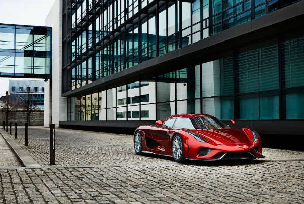 Regera Koenigsegg 1