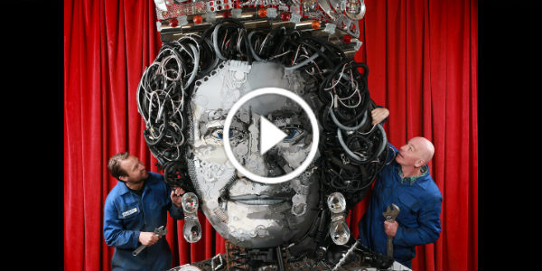 queen elizabeth portrait 1 TN