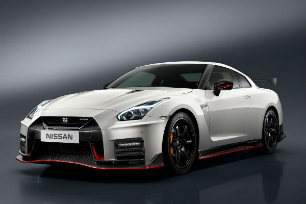 New Nissan GT R 7