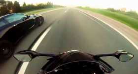 Nissan GTR vs SUZUKI GSX R1000 vs YAMAHA R1 1