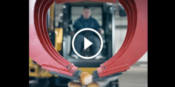 excavator-skills-hot-dogs commercial 4