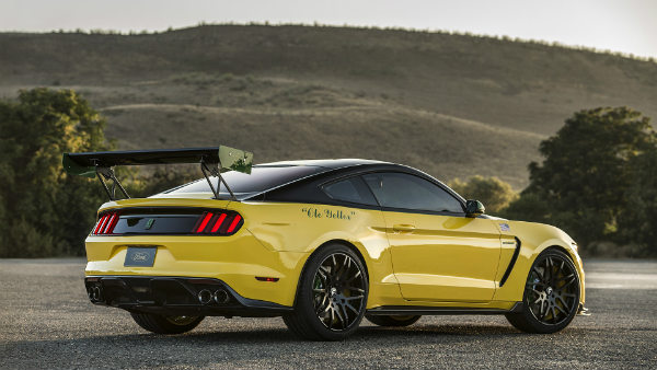 Ford GT350 Mustang 2