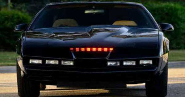 1986 Pontiac Firebird KITT Car 1