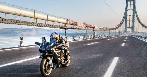 Kawasaki H2R Kenan Sofuolu Turkey TOP SPEED RECORD 400kmh 2