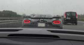 Porsche 918 Chasing Koenigsegg Agera R Model Car 218 MPH 4