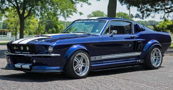 Time-lapse Video Of A 2012 GT500 Transformed Into A 1967 GT500 Fastback 4