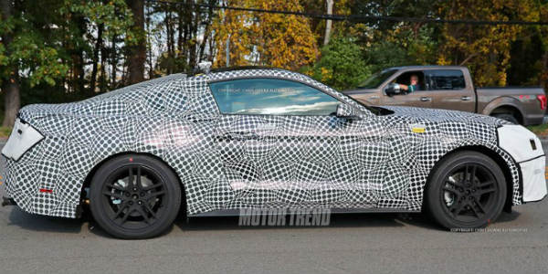 New 2018 Ford Mustang spy photos detroit 6