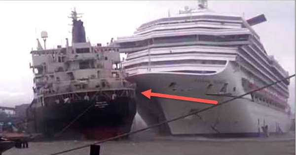 Carnival Triumph Cruise Ship Breaks Hits Ship 4