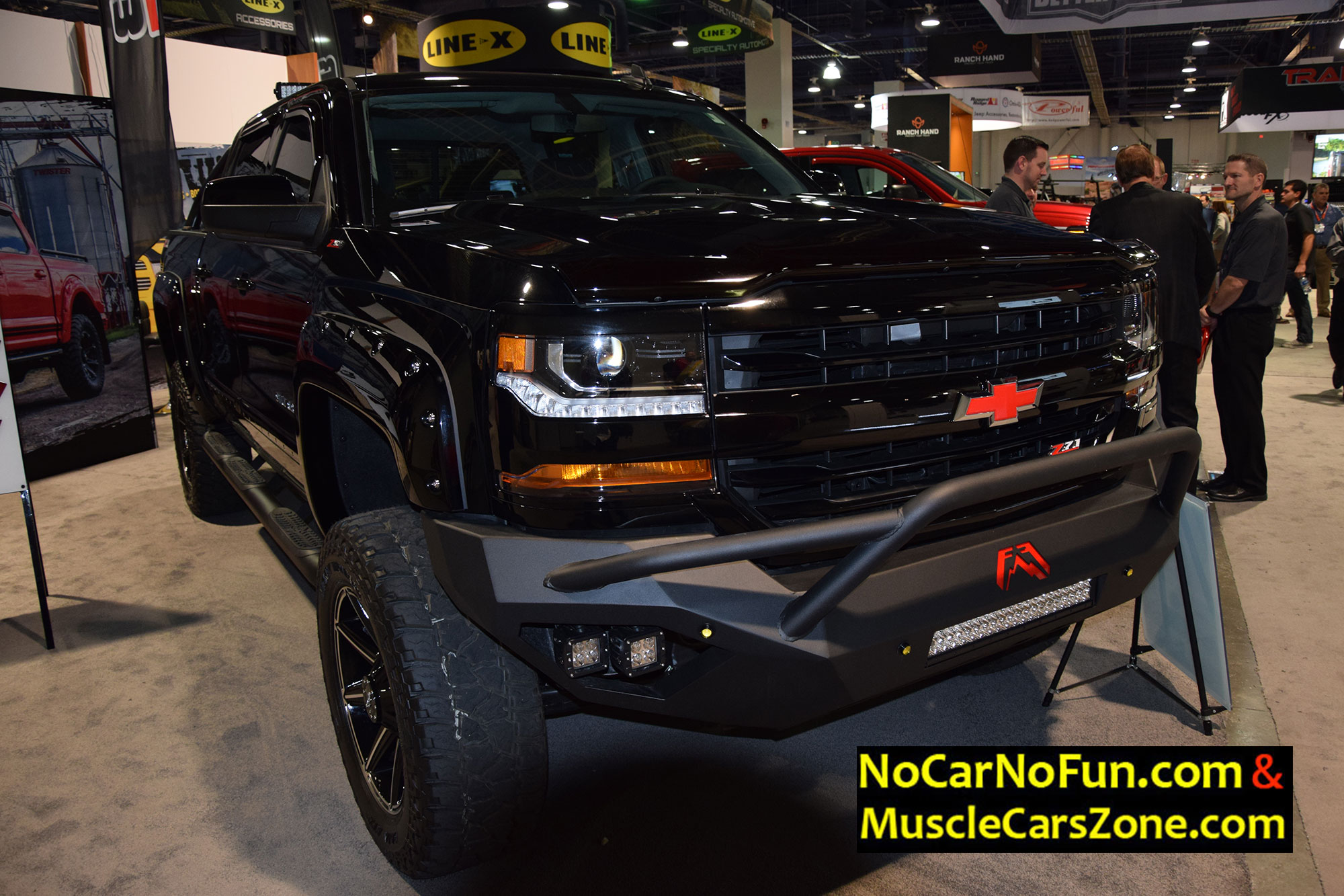 Chevrolet Z71Truck - 2016 SEMA SHOW