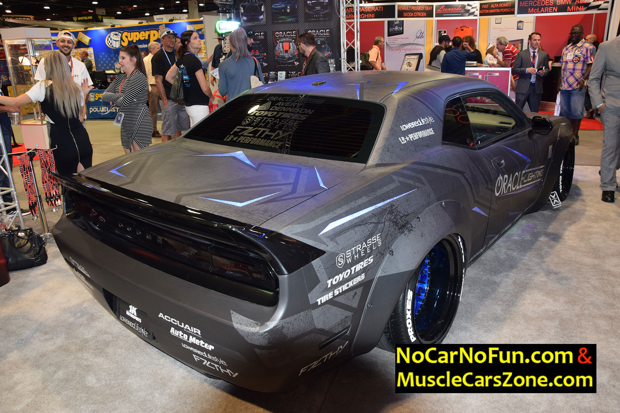Dodge Challenger SRT Oracle Lighting 1 - Sema Show 2016 Vegas